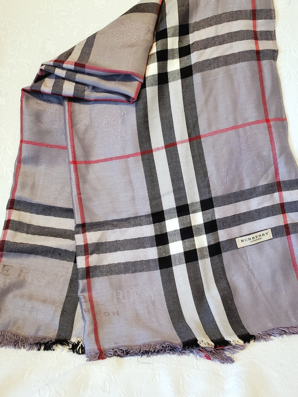 Burberry Unisex Check Scarf in Gray with Black and Red Accents